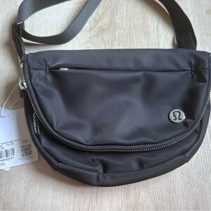 NWT LuLuLemon All night Festival Bag